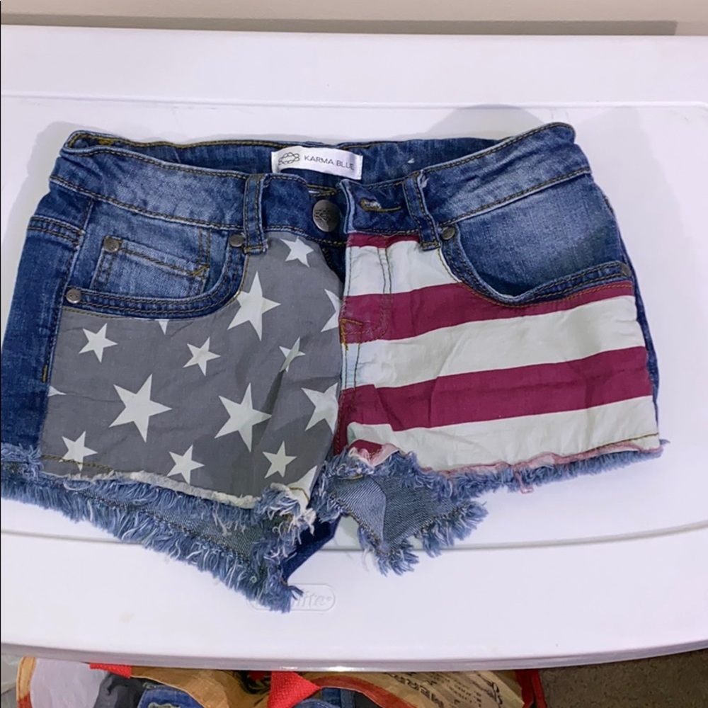 B1G1❤️Red white and blue american flag shorts